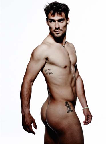 Italy's Fabio Fognini didn't do all that well at Wimbledon this year, but did score a win with his nude photo shoot for Cosmo.